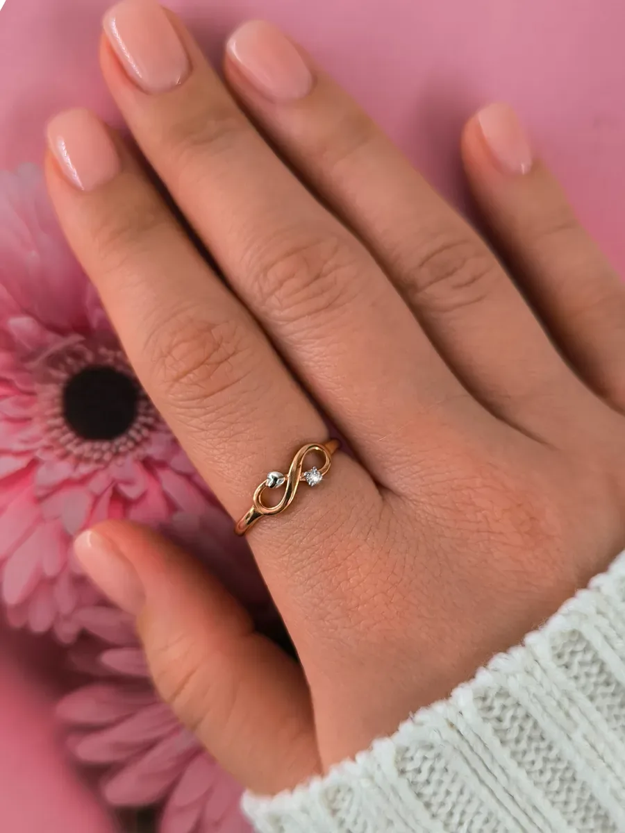 Gold plated ring jewelry heart